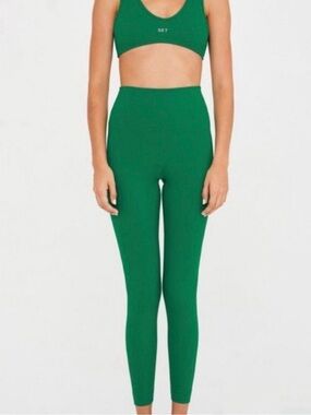 SET ACTIVE Sportbody Leggings Size M Emerald Green High Waisted 7/8